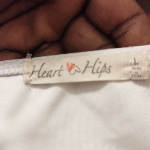 Hearts And Hips Women Back Out Spaghetti Strapped Cropped Top W/ Rudging Mini - Picture 5 of 7